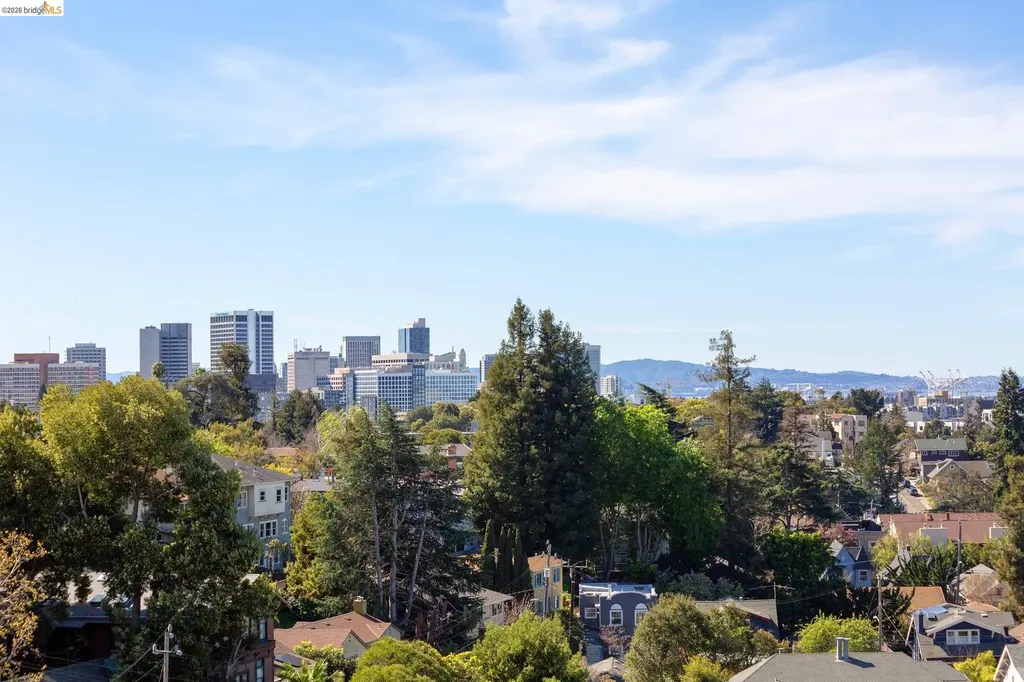 1 Kelton Court Oakland CA 94611
