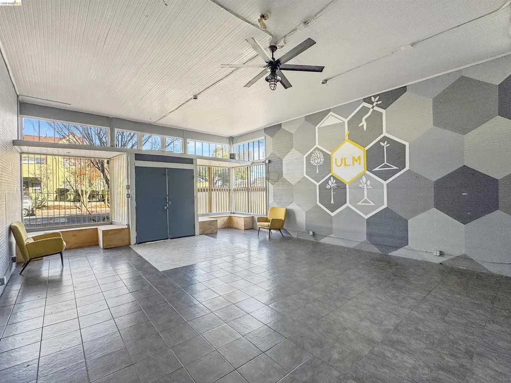1651-1655 8th Street Oakland CA 94607