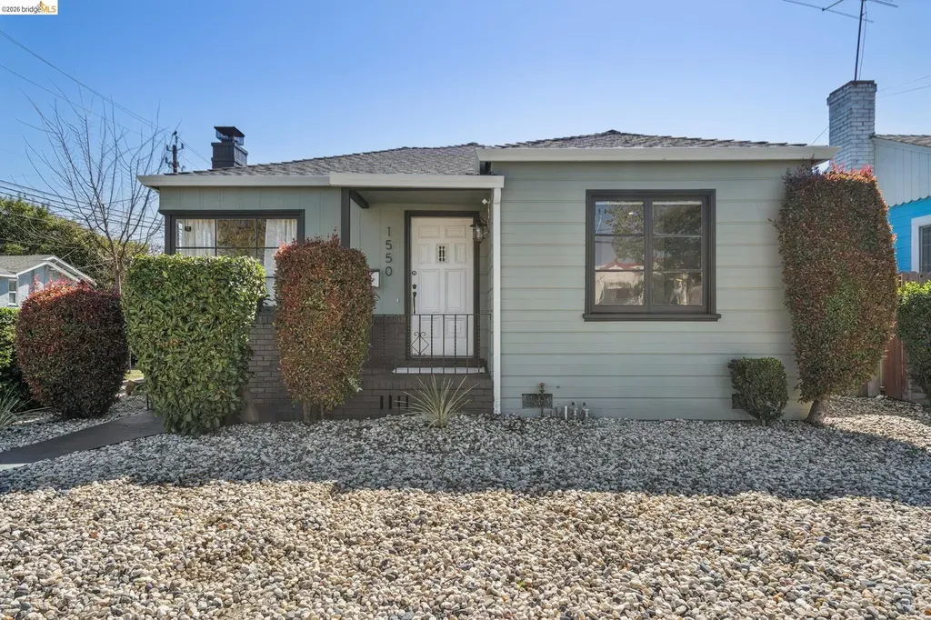 1550 Havenscourt Boulevard Oakland CA 94621