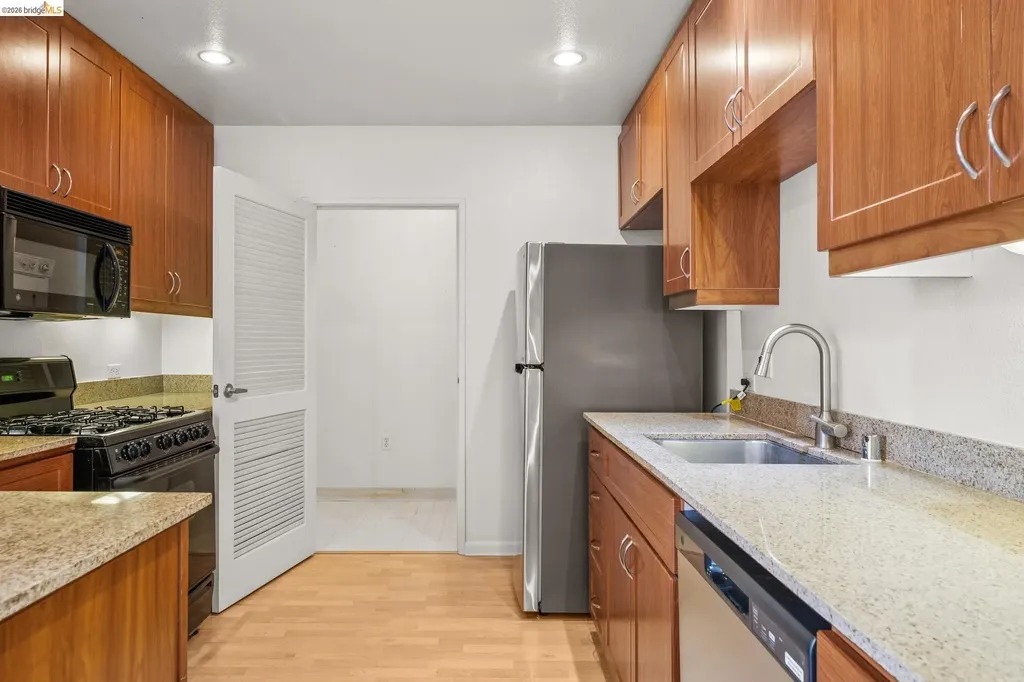 5855 Horton Street Emeryville CA 94608