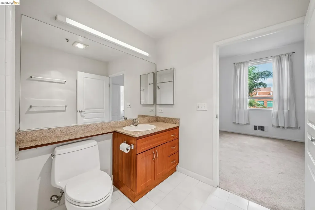 5855 Horton Street Emeryville CA 94608