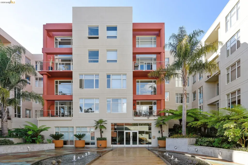 5855 Horton Street Emeryville CA 94608