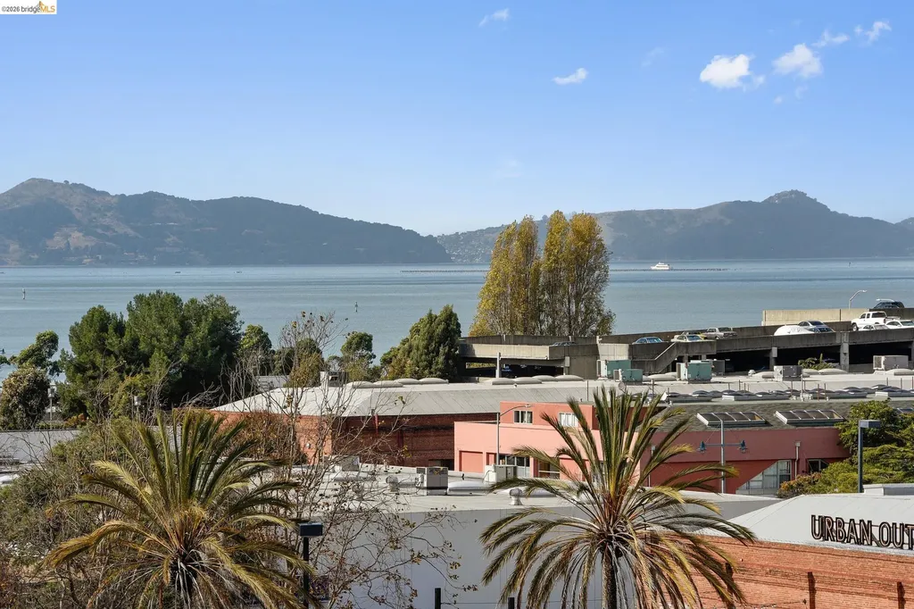 5855 Horton Street Emeryville CA 94608