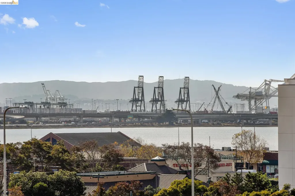 5855 Horton Street Emeryville CA 94608