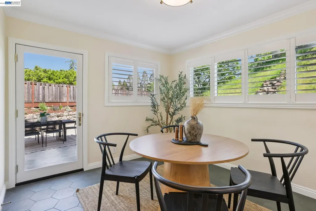 44 Lariat Court Walnut Creek CA 94596