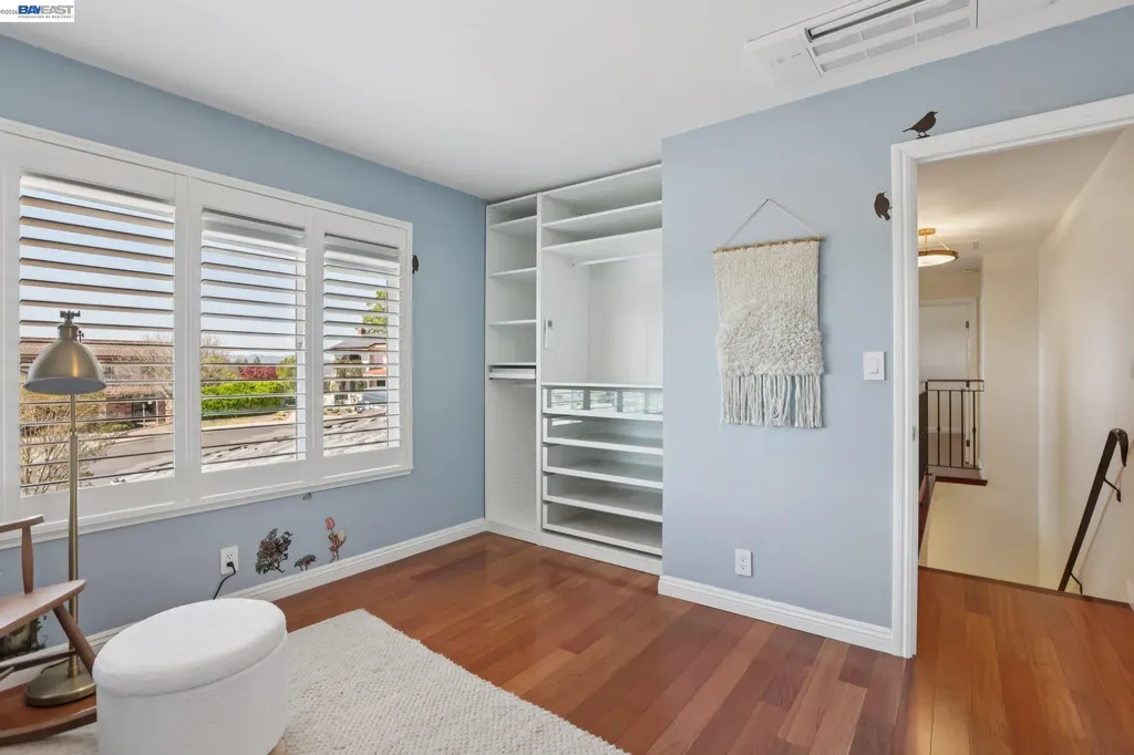 44 Lariat Court Walnut Creek CA 94596