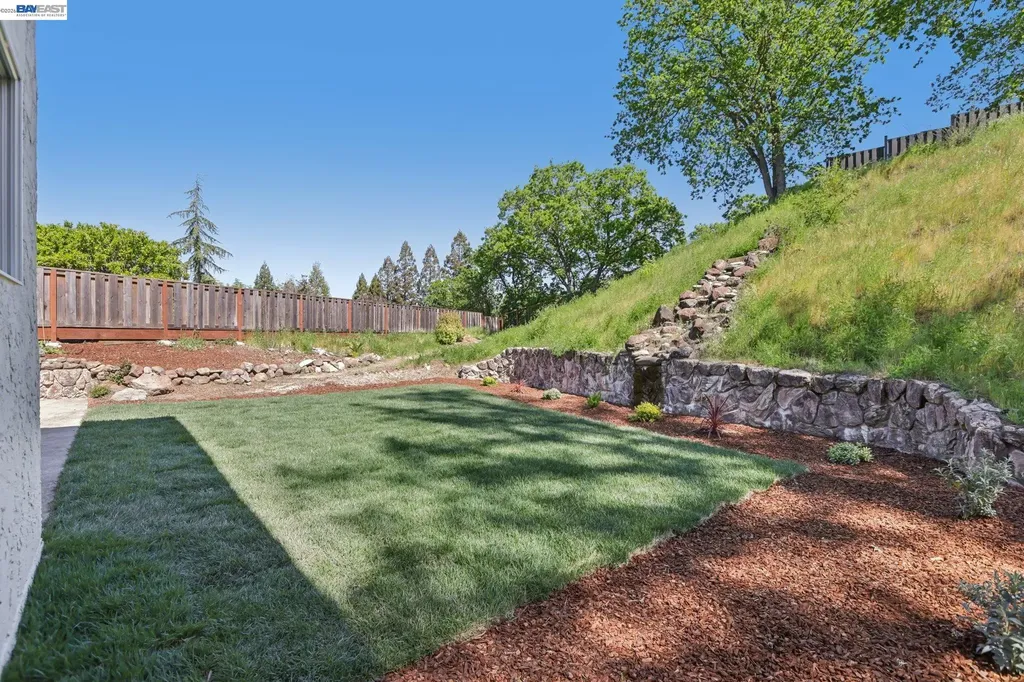 44 Lariat Court Walnut Creek CA 94596