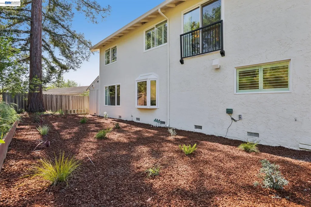 44 Lariat Court Walnut Creek CA 94596