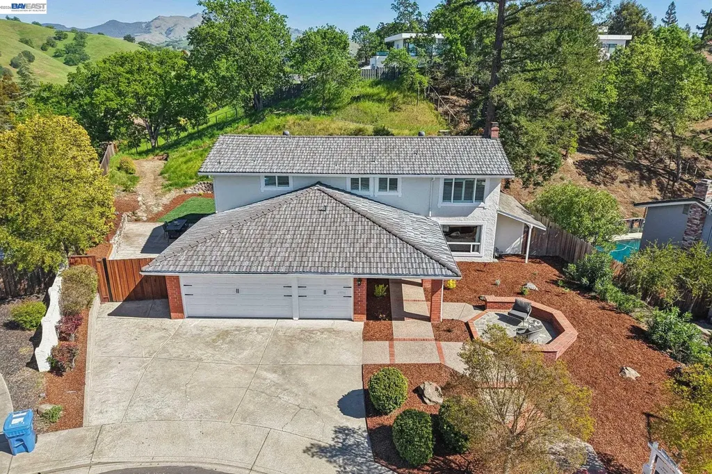 44 Lariat Court Walnut Creek CA 94596