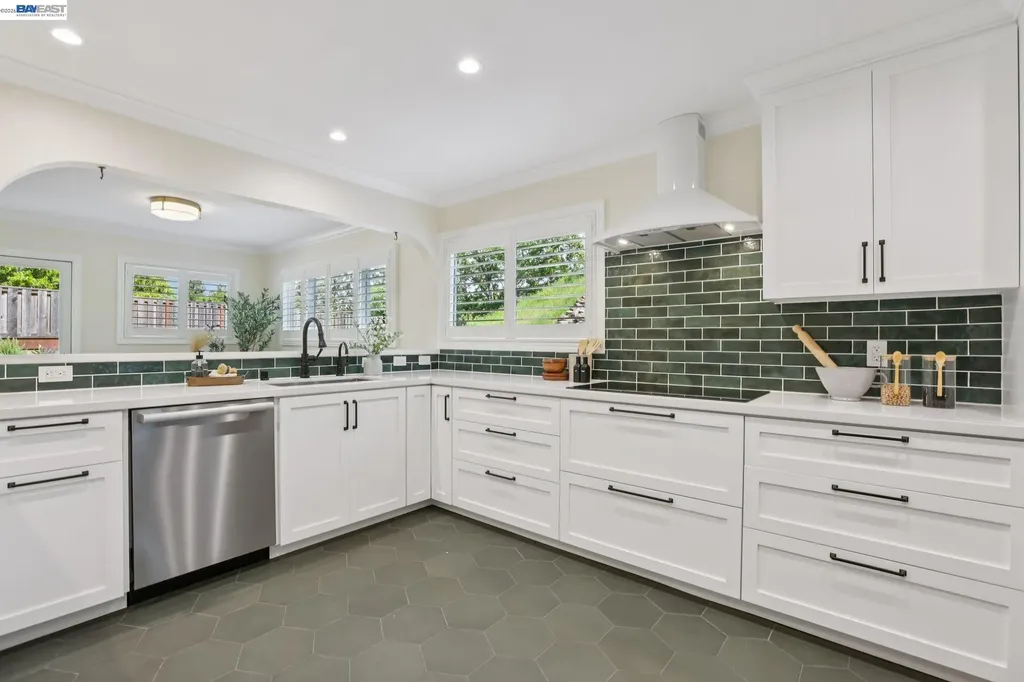 44 Lariat Court Walnut Creek CA 94596