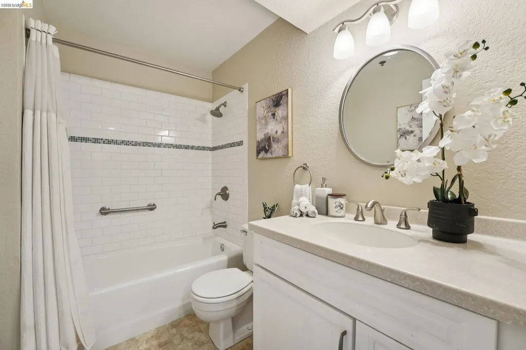 535 Pierce Street Albany CA 94706