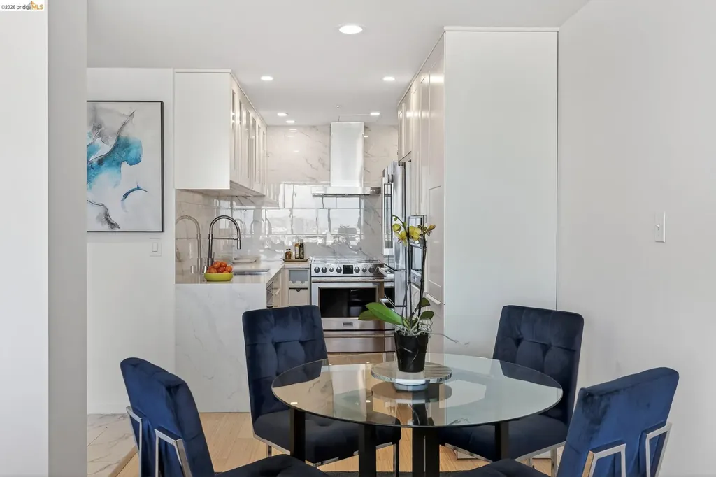 565 Bellevue Avenue Oakland CA 94610
