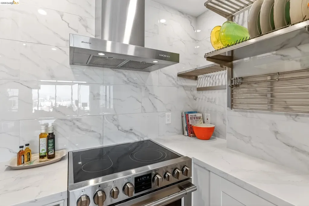565 Bellevue Avenue Oakland CA 94610