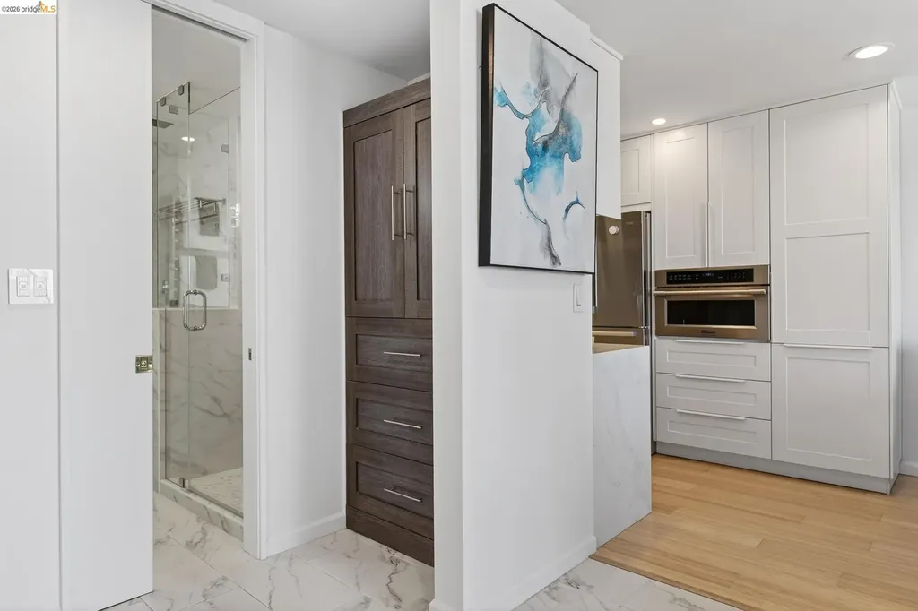 565 Bellevue Avenue Oakland CA 94610