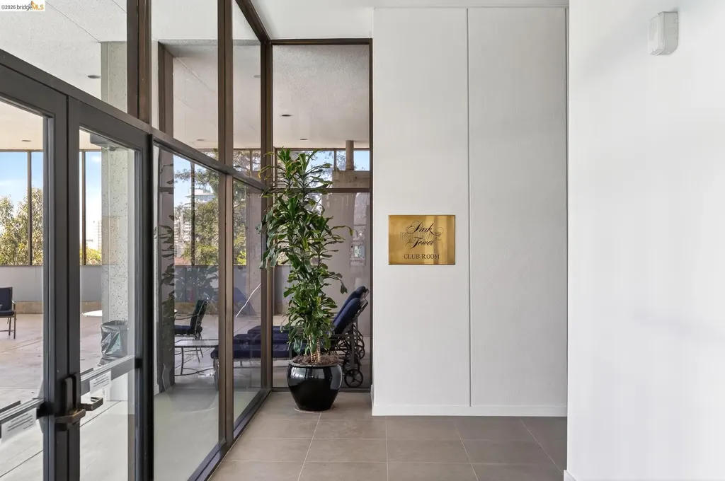 565 Bellevue Avenue Oakland CA 94610