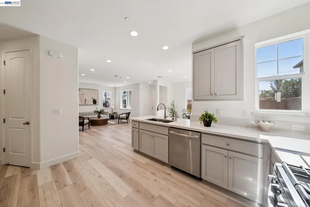 222 Mindy Way Pittsburg CA 94565