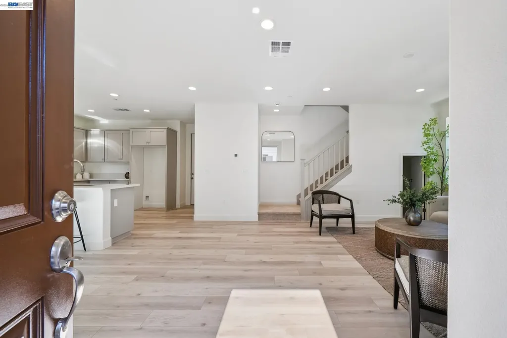 222 Mindy Way Pittsburg CA 94565