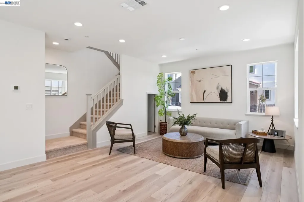 222 Mindy Way Pittsburg CA 94565