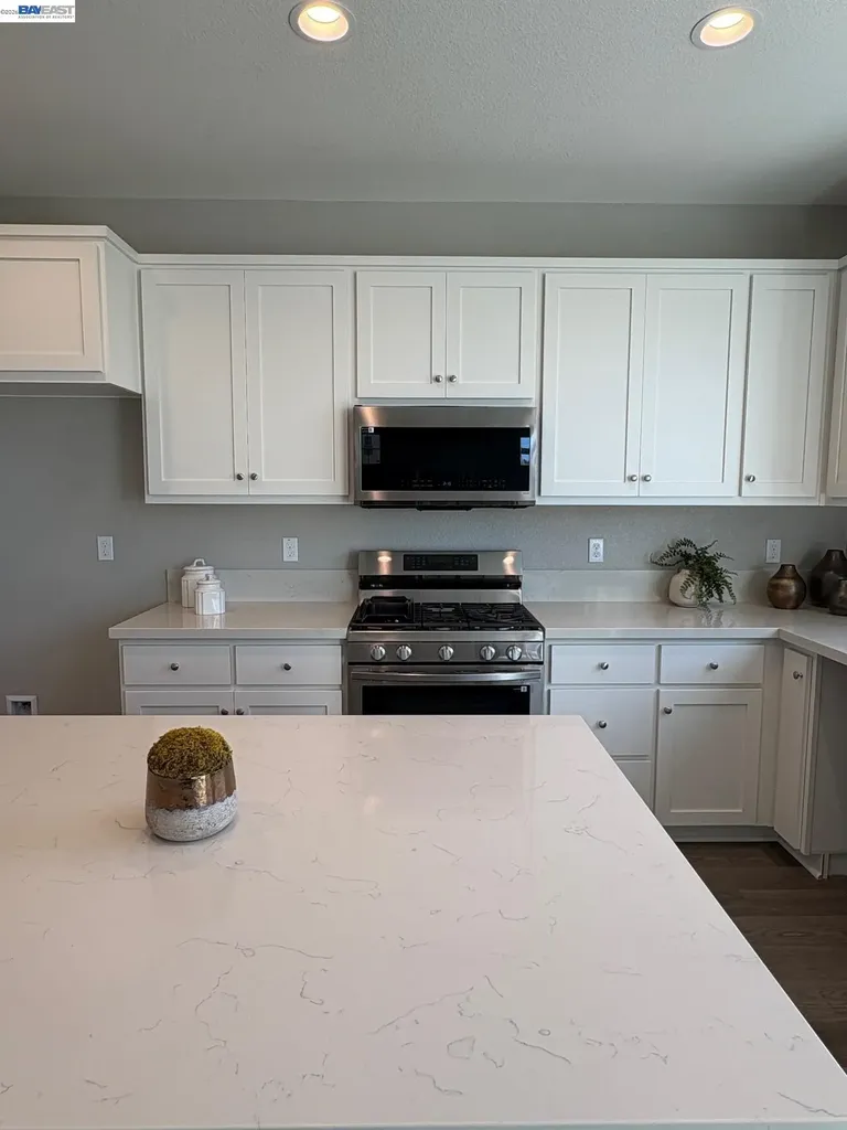 254 Mindy Way Pittsburg CA 94565