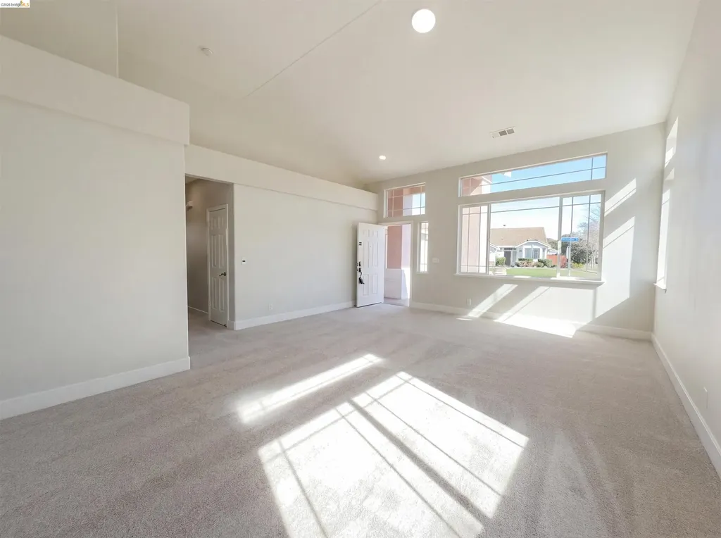 300 Perkins Court Suisun City CA 94585