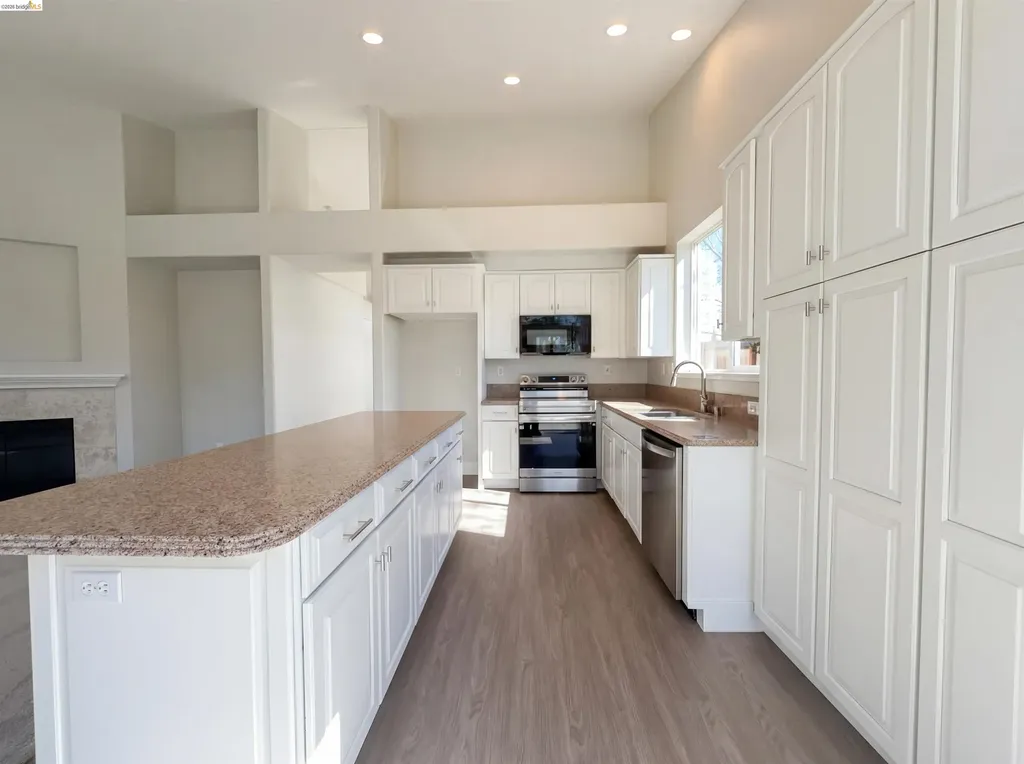 300 Perkins Court Suisun City CA 94585