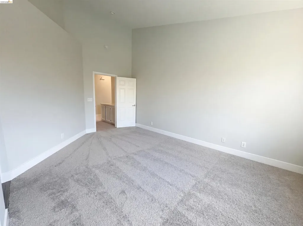 300 Perkins Court Suisun City CA 94585