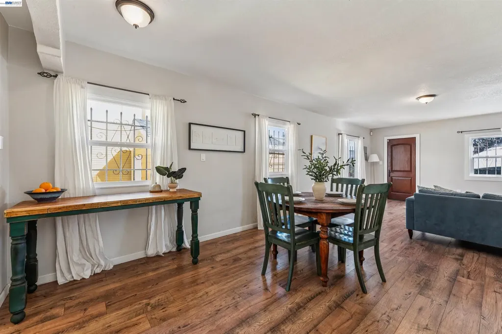 1262 94th Avenue Oakland CA 94603