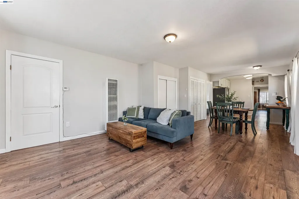 1262 94th Avenue Oakland CA 94603