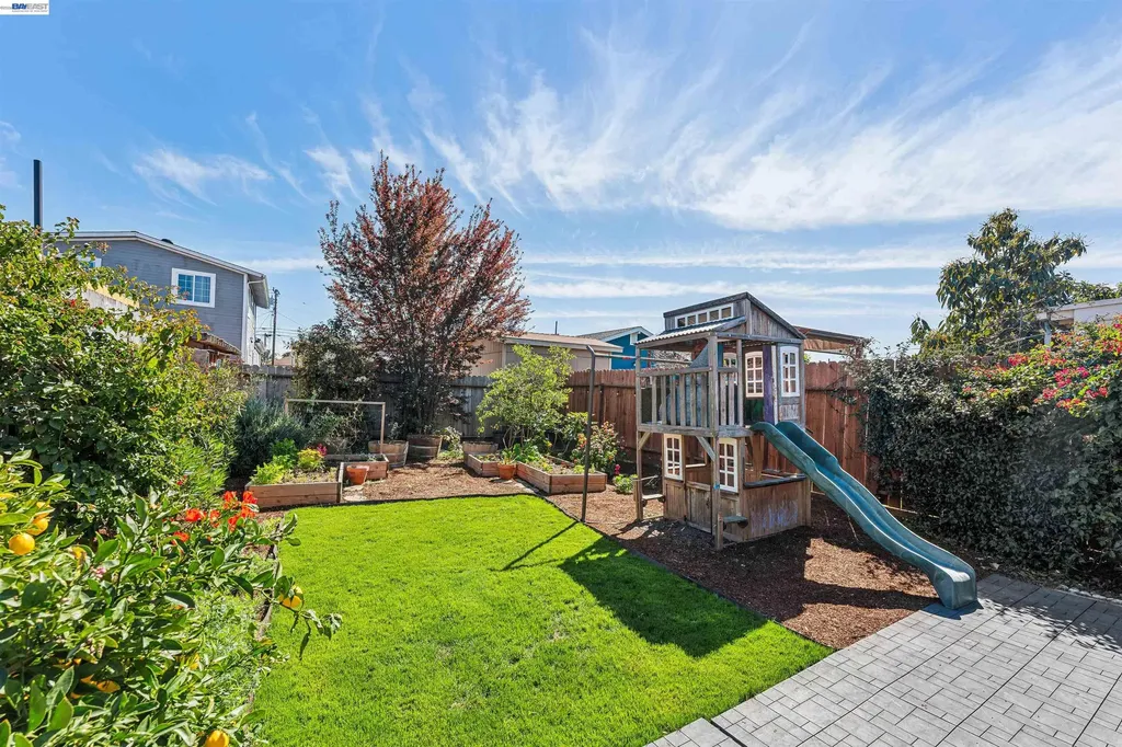 1262 94th Avenue Oakland CA 94603
