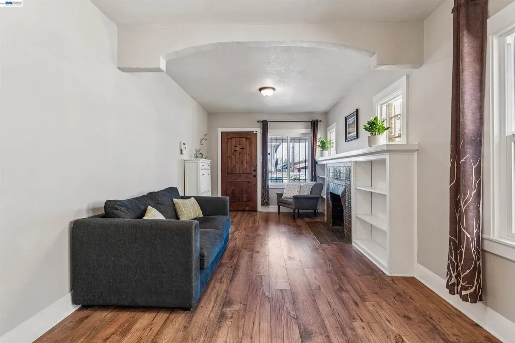 1262 94th Avenue Oakland CA 94603