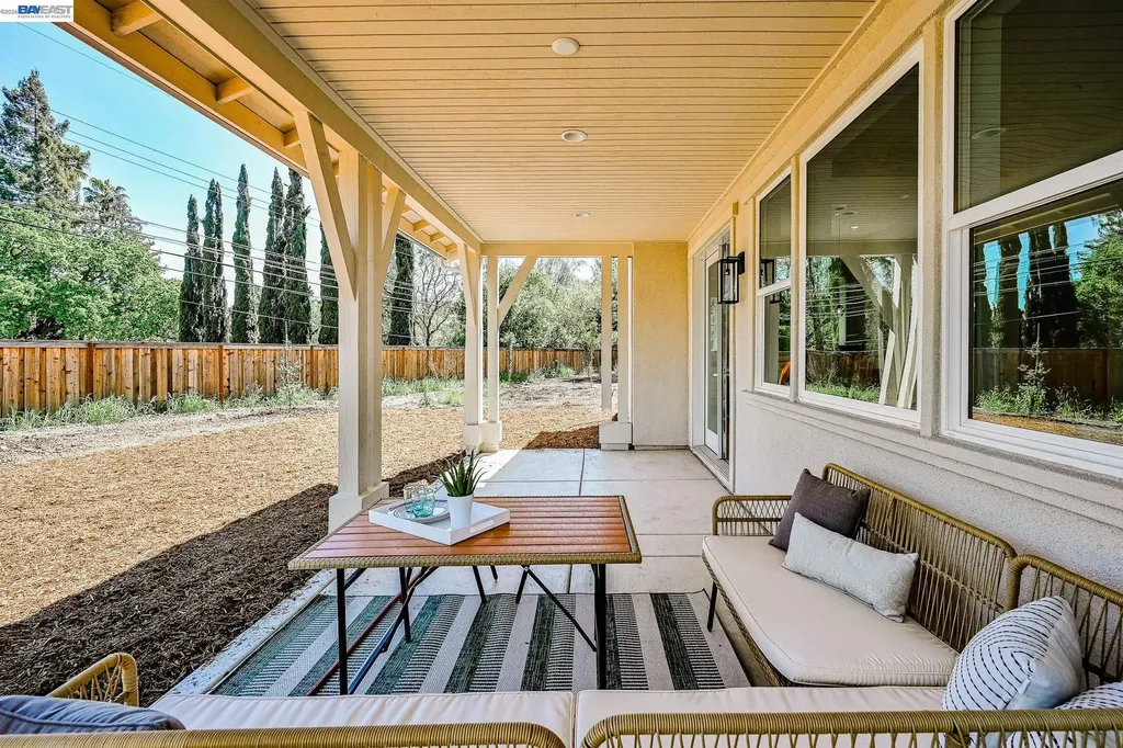 102 Providence Place Pleasant Hill CA 94523