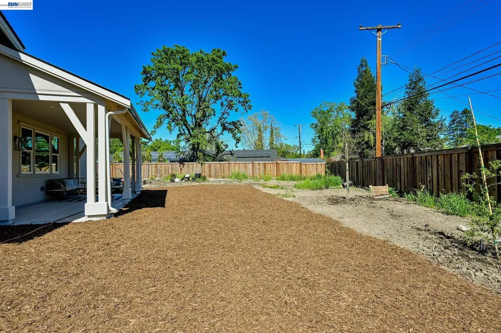 102 Providence Place Pleasant Hill CA 94523