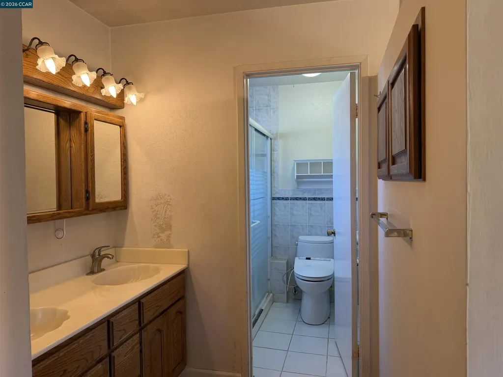 42817 Fontainebleau Park Lane Fremont CA 94538