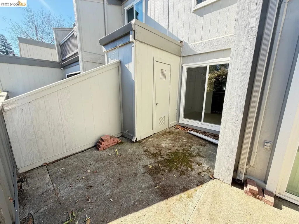 1175 Kenwal Road Concord CA 94521