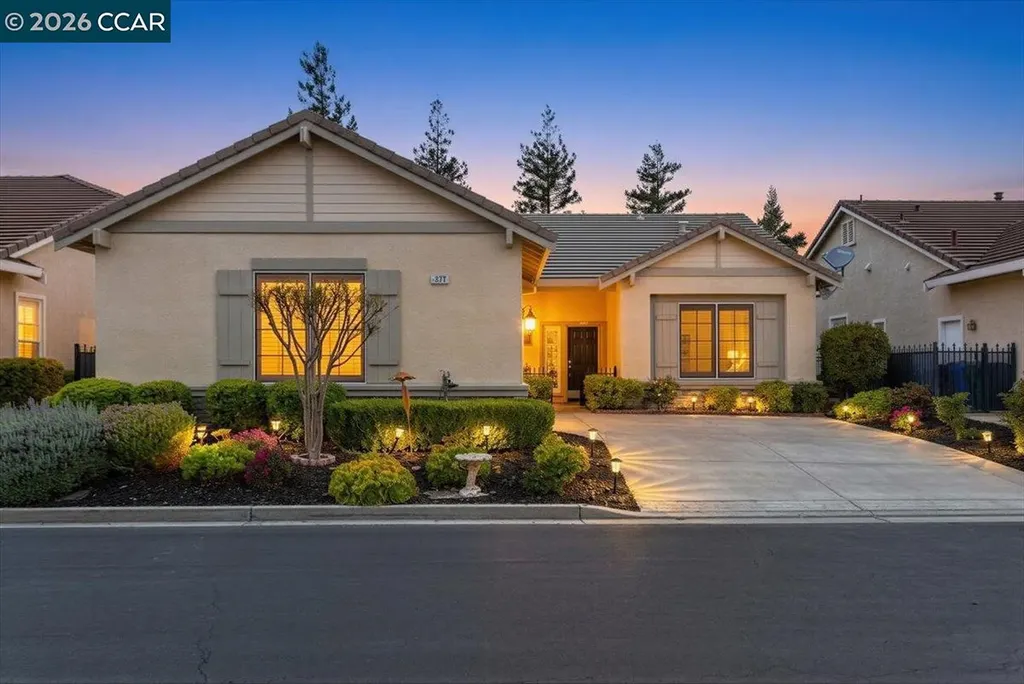 377 Street Claire Terrace Brentwood CA 94513