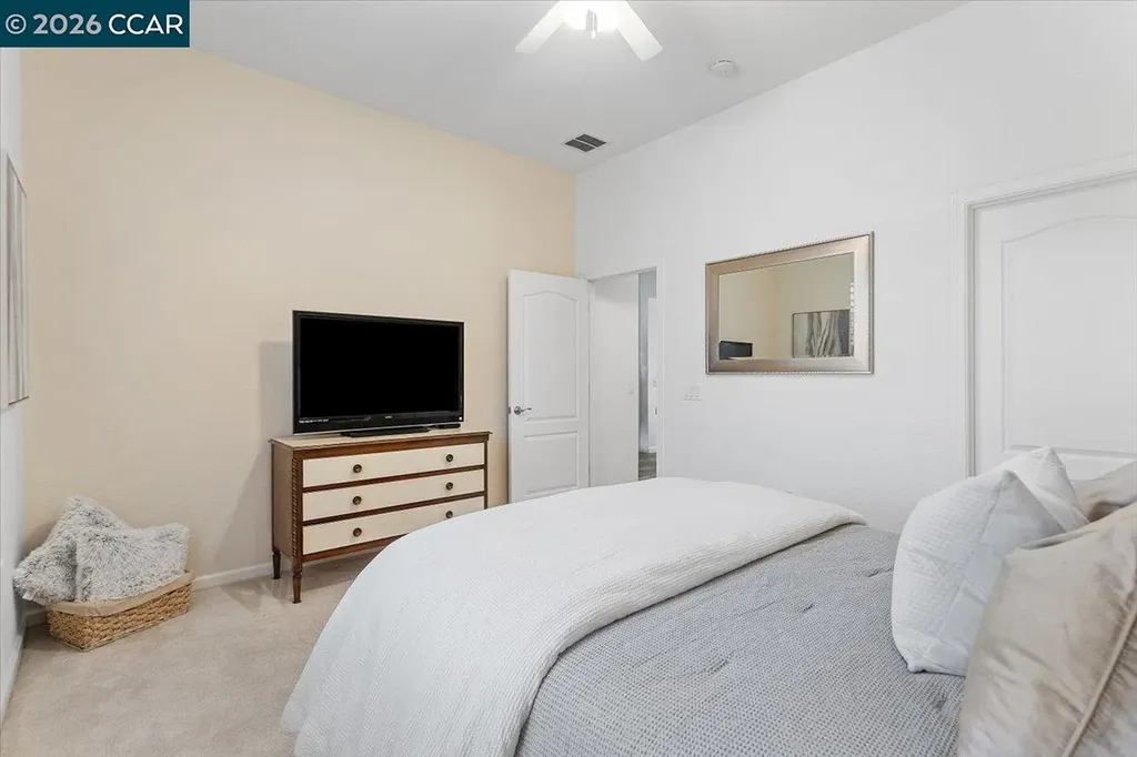 377 Street Claire Terrace Brentwood CA 94513