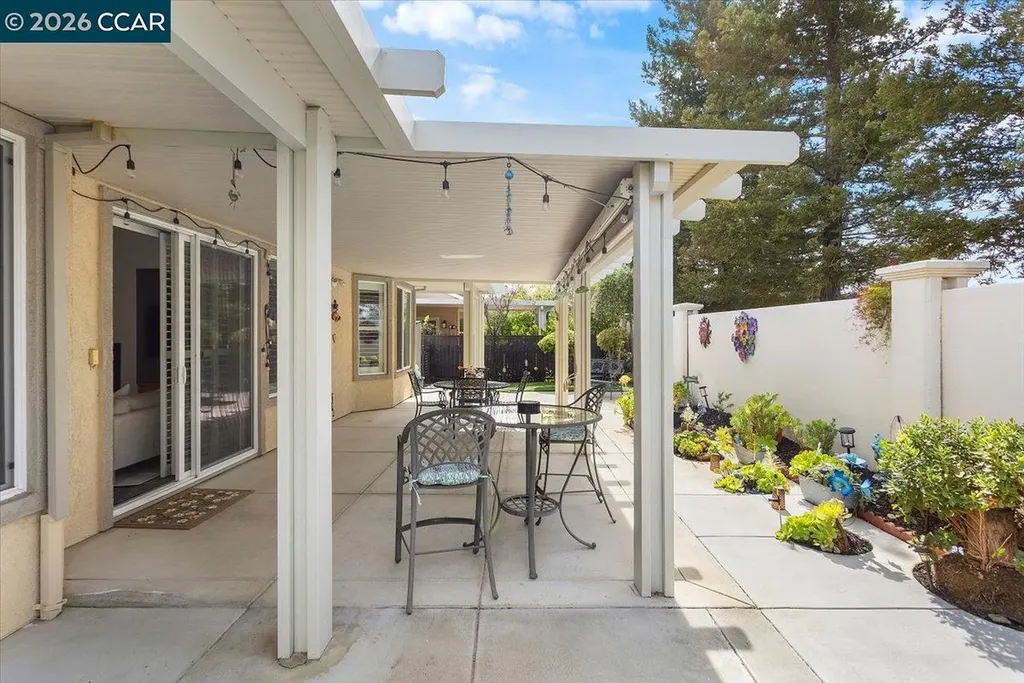 377 Street Claire Terrace Brentwood CA 94513