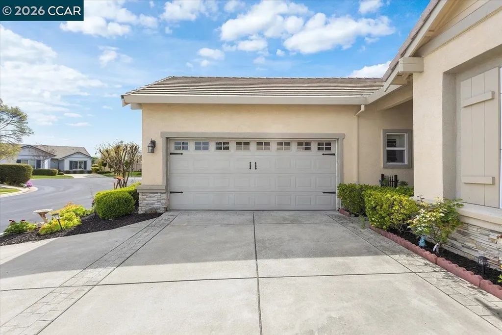 377 Street Claire Terrace Brentwood CA 94513