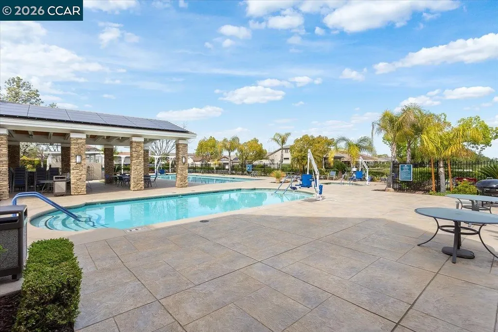 377 Street Claire Terrace Brentwood CA 94513