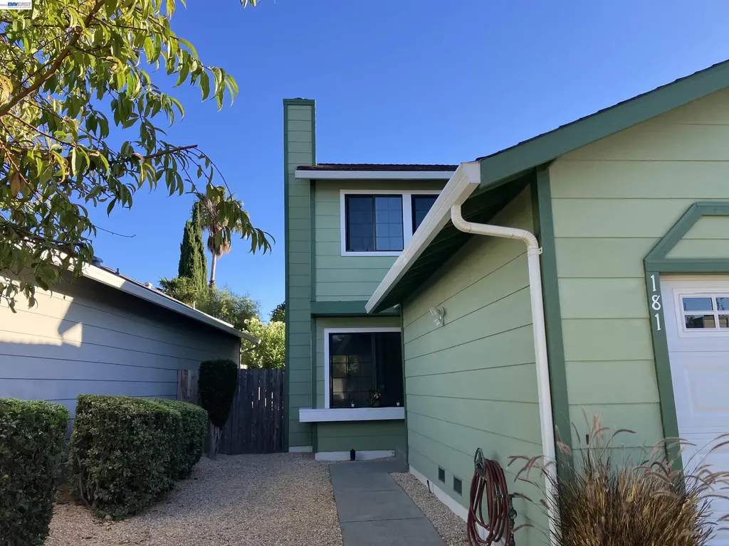 181 Yachtsman Drive Vallejo CA 94591