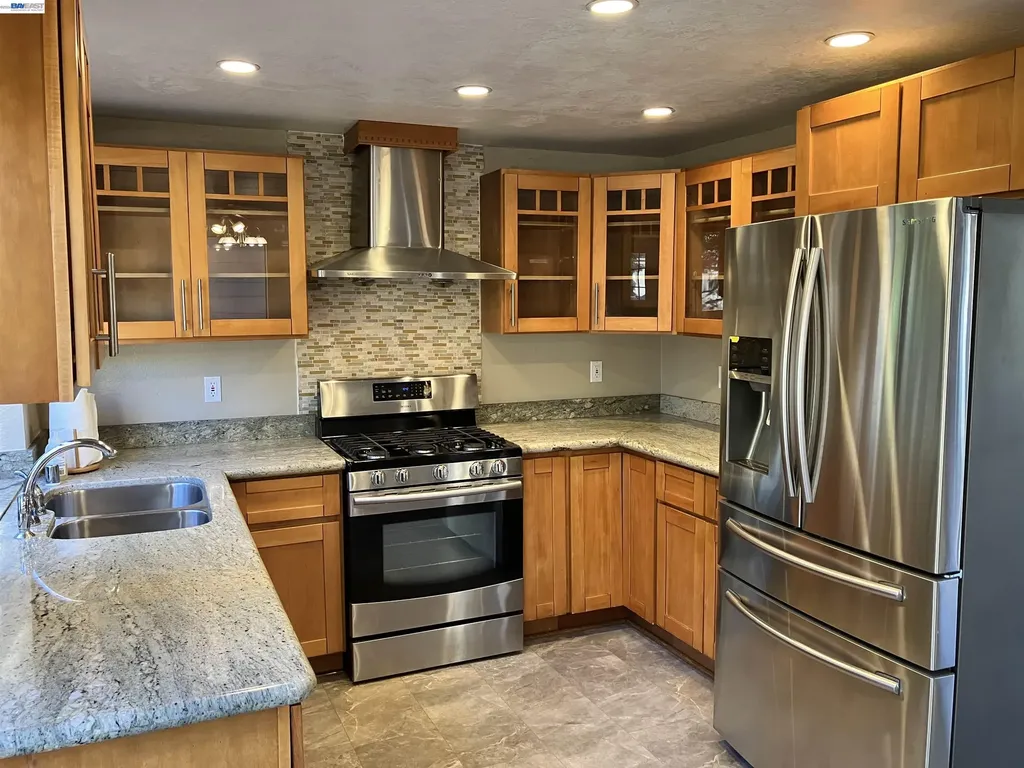 181 Yachtsman Drive Vallejo CA 94591
