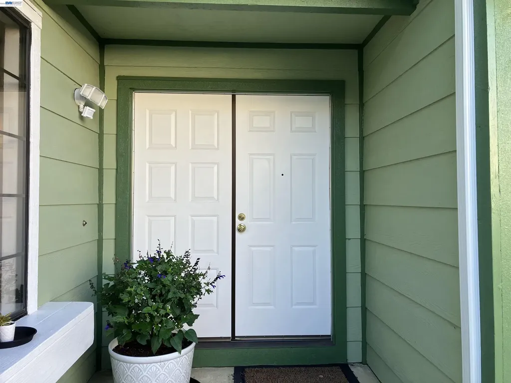 181 Yachtsman Drive Vallejo CA 94591