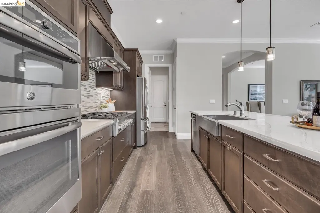 2002 Tempranillo Lane Brentwood CA 94513