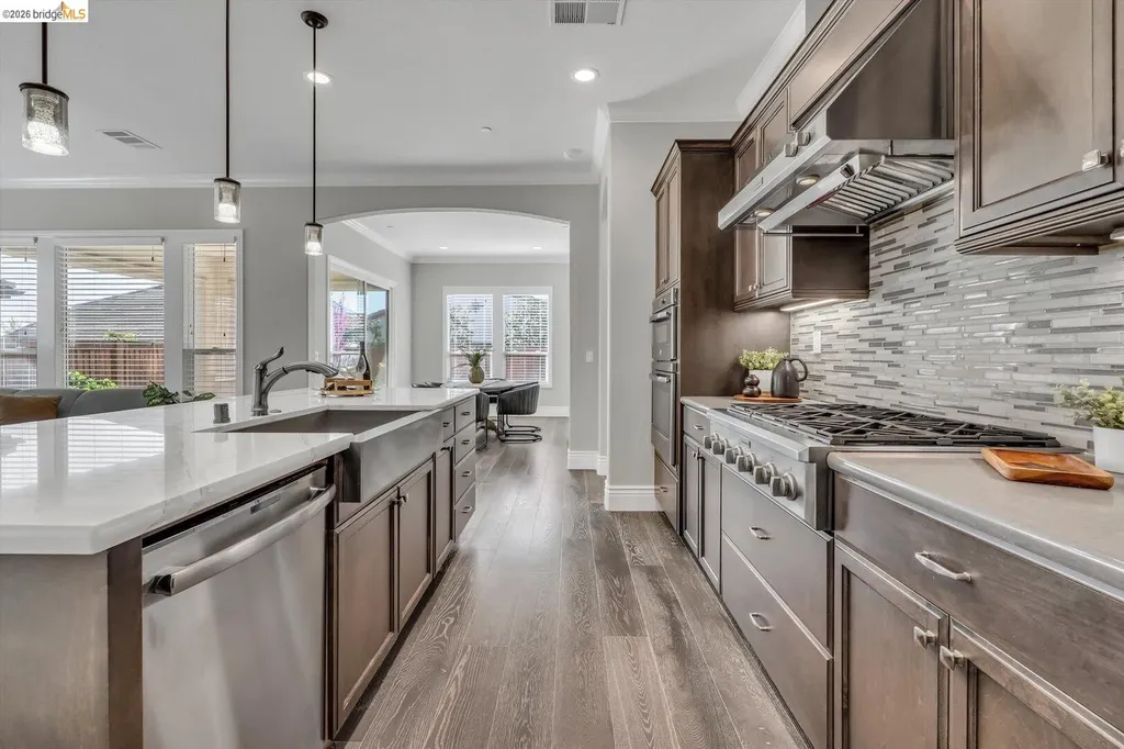 2002 Tempranillo Lane Brentwood CA 94513