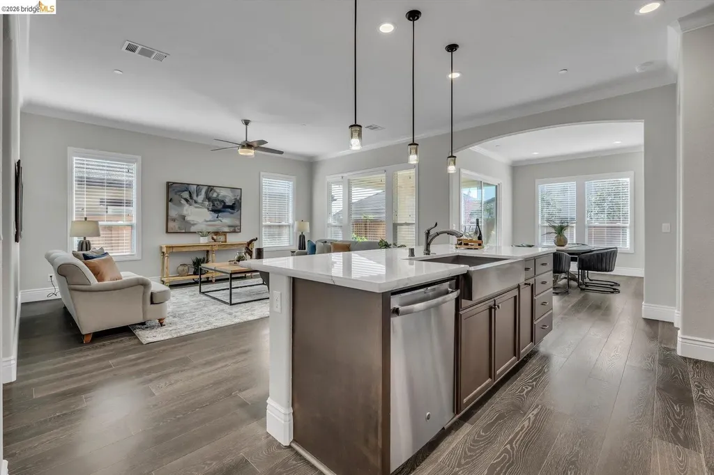 2002 Tempranillo Lane Brentwood CA 94513