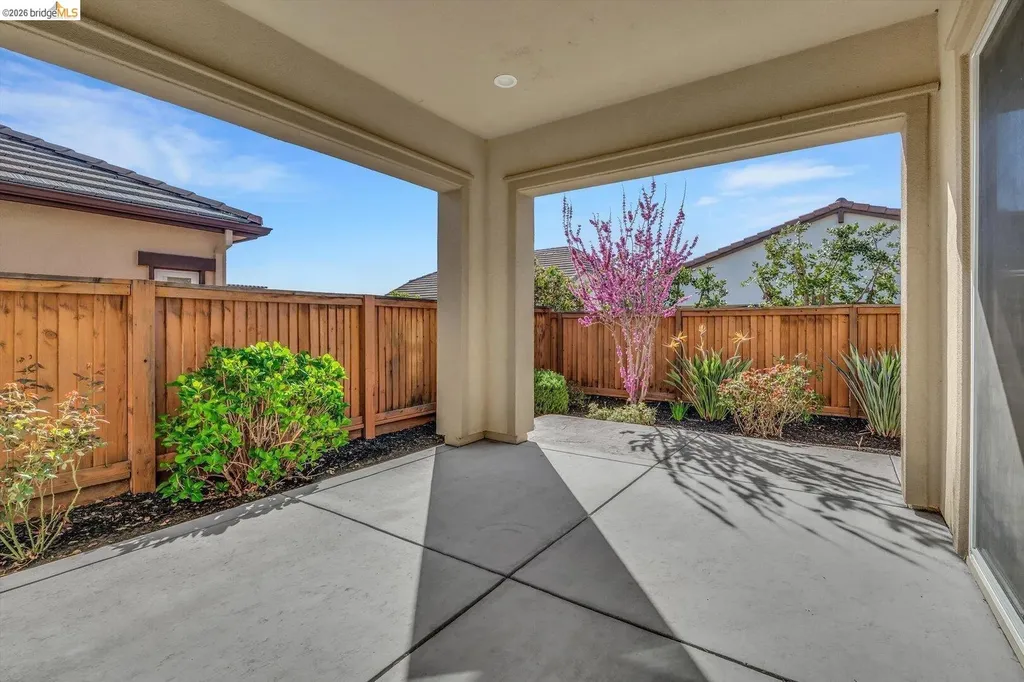 2002 Tempranillo Lane Brentwood CA 94513