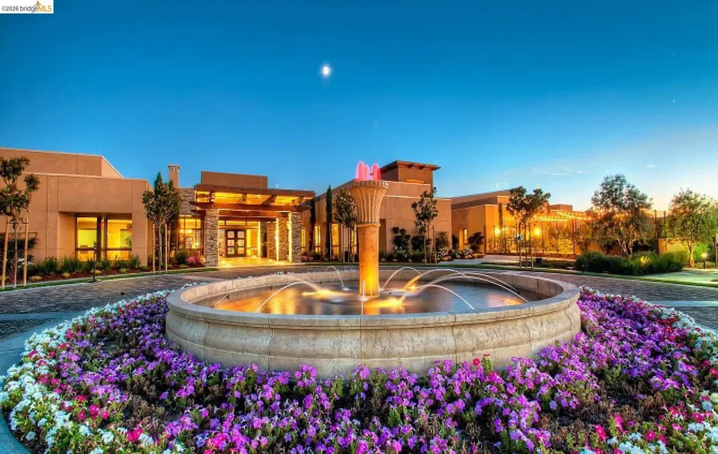 2002 Tempranillo Lane Brentwood CA 94513