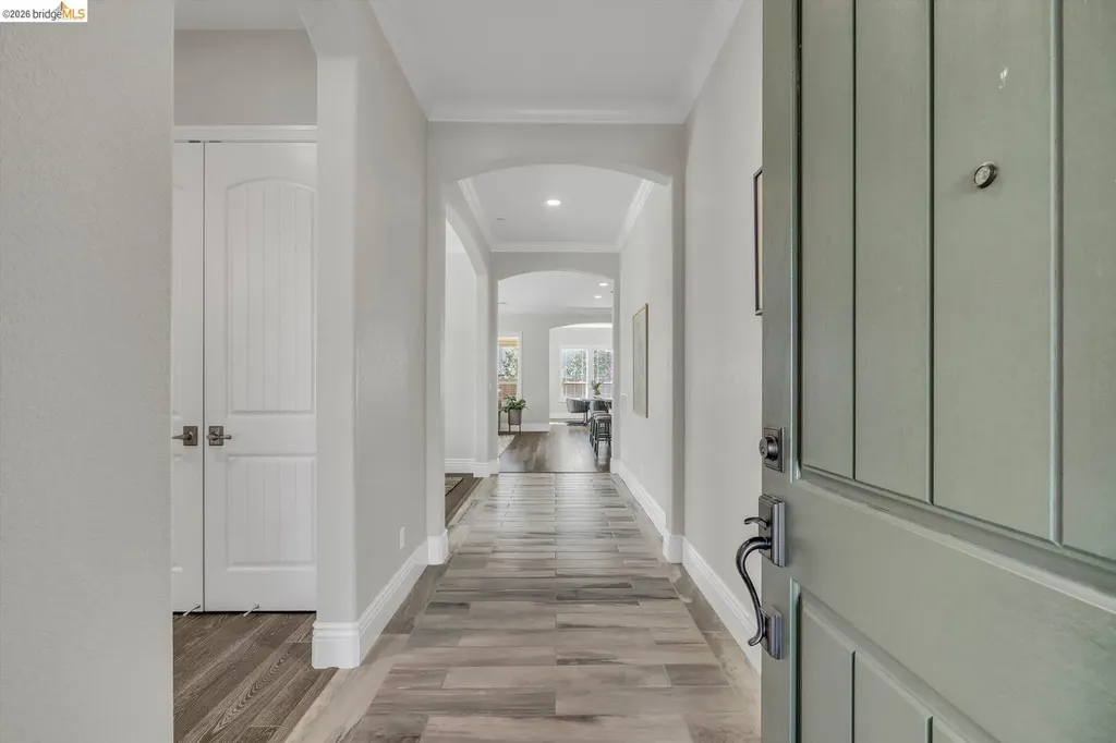 2002 Tempranillo Lane Brentwood CA 94513