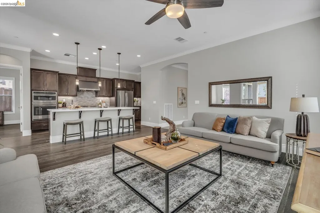 2002 Tempranillo Lane Brentwood CA 94513