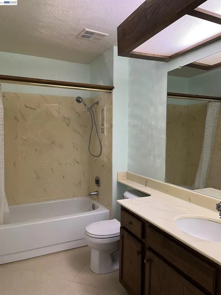 2515 Galleon Place San Leandro CA 94577